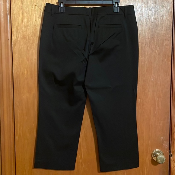 •NEW YORK & COMPANY• BLACK STRETCH HIGH WAISTED CROPPED TROUSERS SIZE 10 EUC - Picture 4 of 11